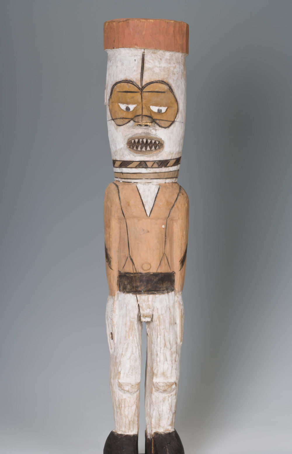 Afrikanische Colonfigur, eventuell aus Kamerun stammend.
